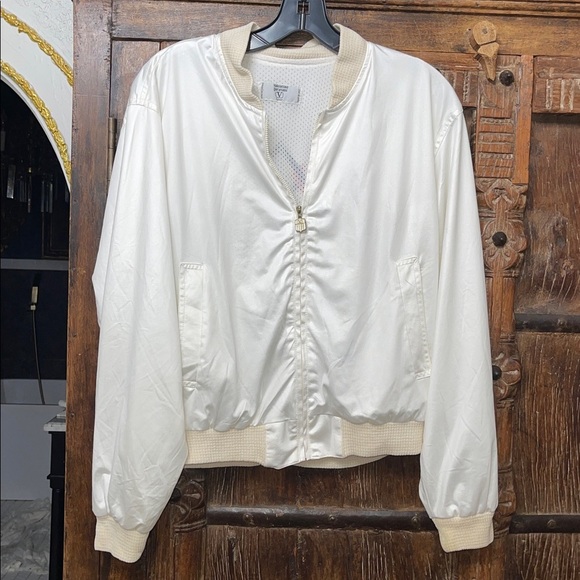 Vintage Valentino Sport Satin Bomber Jacket Made in Italy |Rare Embroidered Logo - Picture 4 of 14